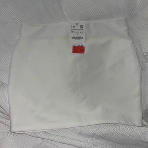 COPY - Zara brand new. White mini skirt